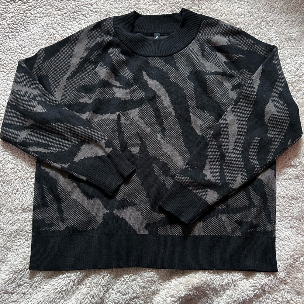 Athleta Jacquard Merino Wool Blend Crew Neck Sweater